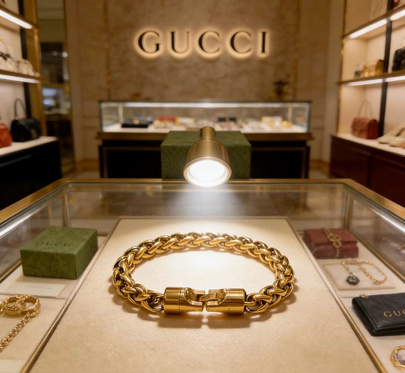 Gucci Bracelet 08yxs38